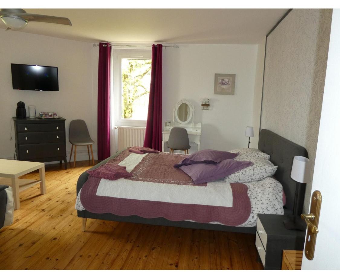 Chambres d'Hôtes La Vigneronne Senouillac Extérieur photo